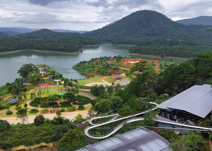 Lavender Dalat Resort & Glamping