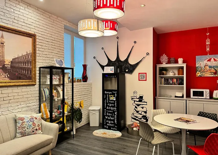 Regina Urban Beach Hotel