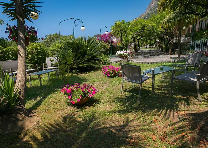 Hotel Villa Degli Aranci