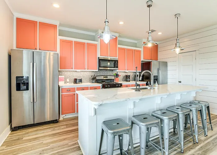 'The Beach House' Bolivar Peninsula Family Getaway