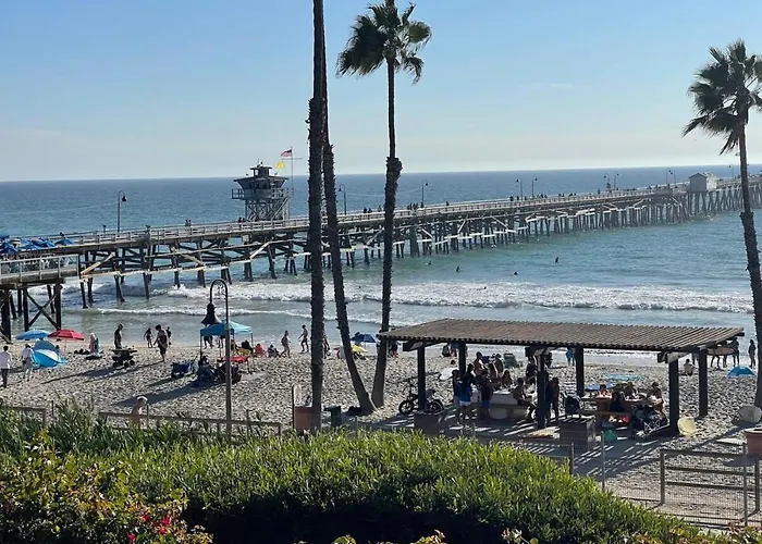 Walk To Beach - King Apt In #1 Area - Ab