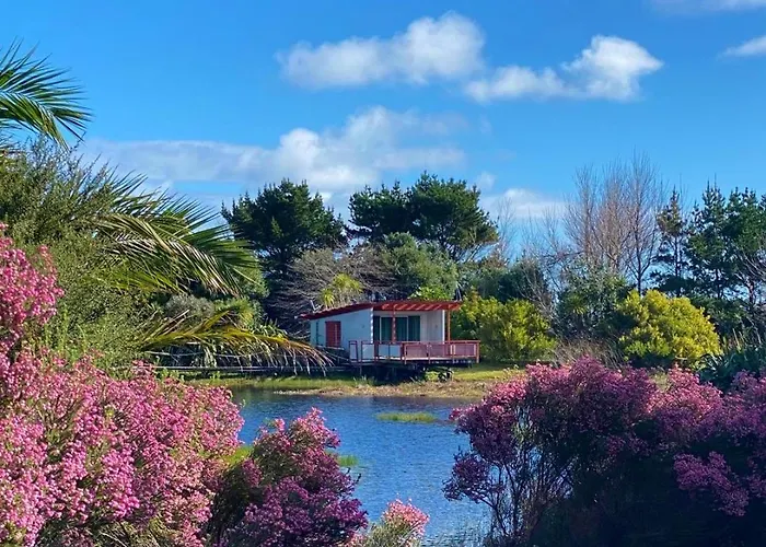 The Lakes - Kai Iwi Lakes Exclusive Retreat