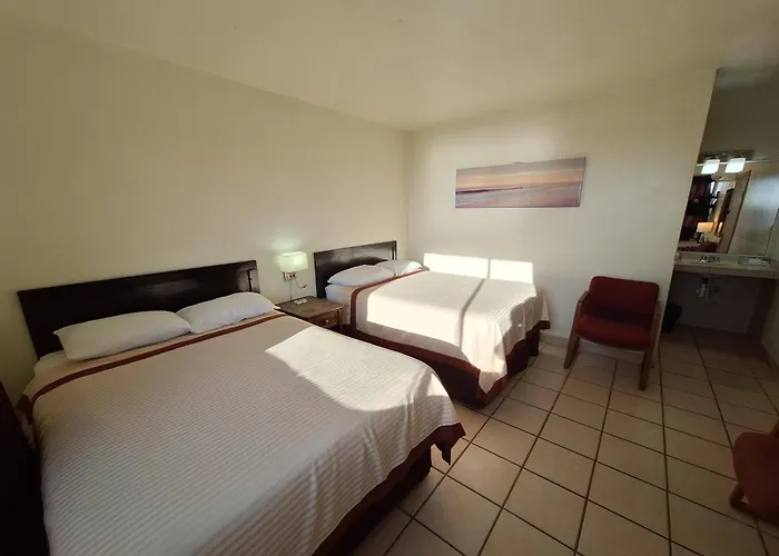 #39 Bungalow Seaside Hotel & Victors Rv Park