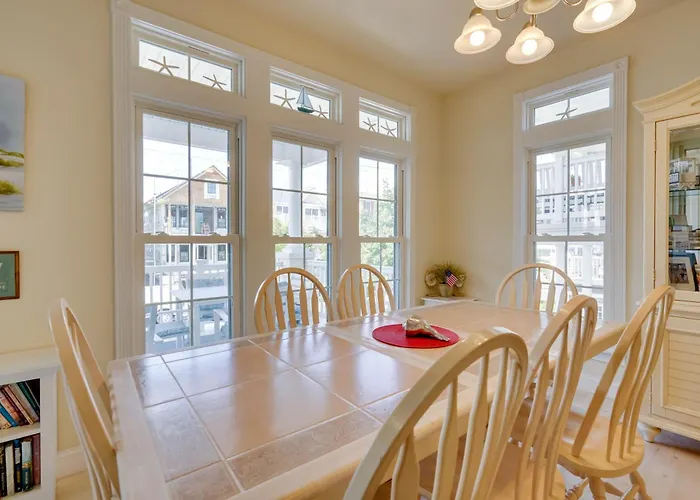 Sunny Ocean City Retreat ~ Qtr-Mi To Beach!