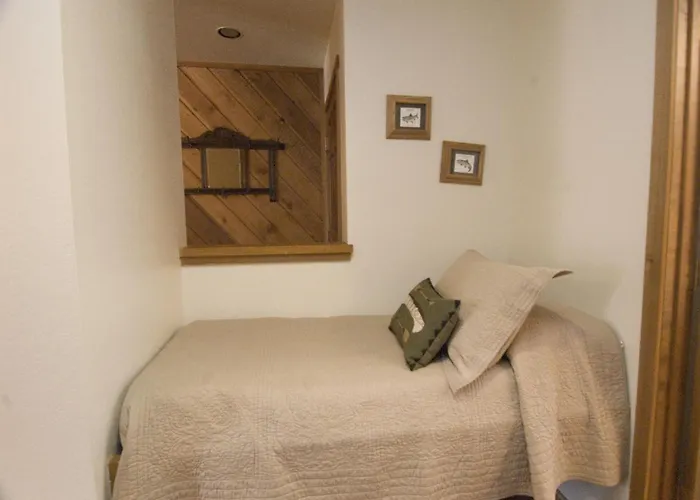 Snowcreek Resort Vacation Rentals