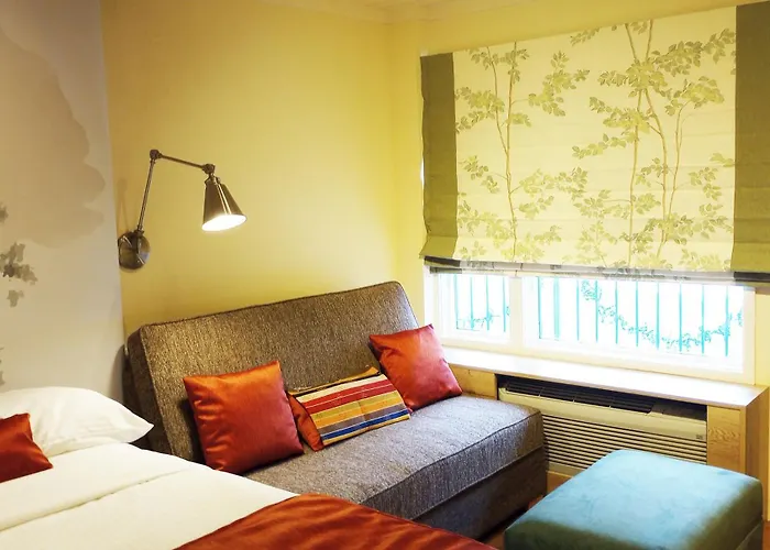Arbors At Island Landing Hotel & Suites