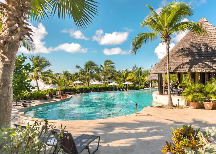 Grand Isle Resort & Residences