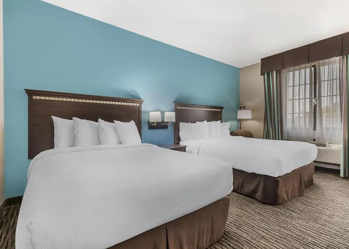 Best Western Mineola Inn