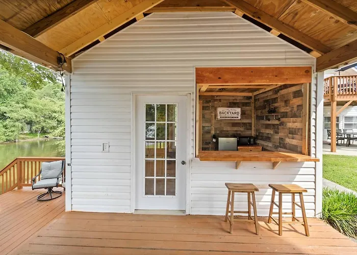 Getaway Cove Cottage Flying Squirrel Cottages