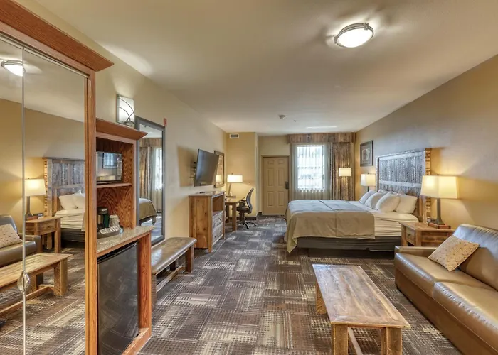 The Lodge At Deadwood
