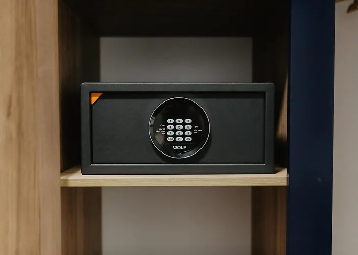 Molto Bene Hotel & Restaurant