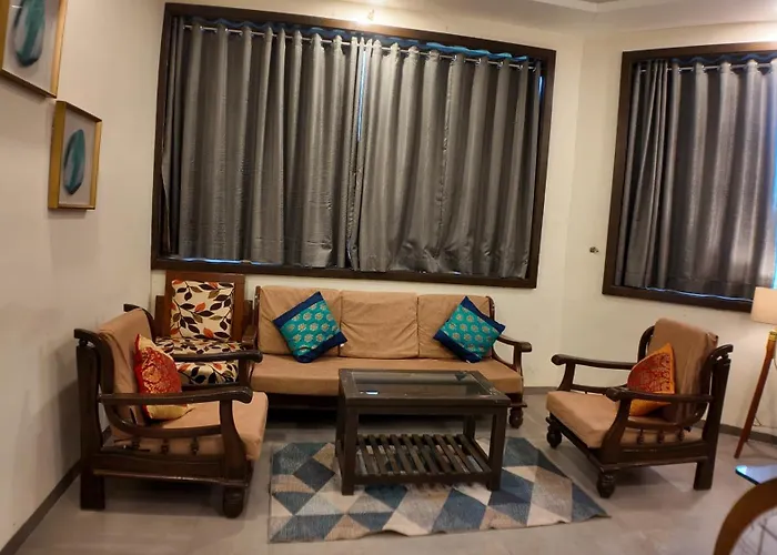 Mountain Breeze Resort, Mahabaleshwar