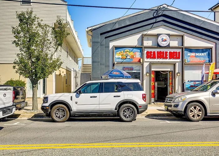 1 Block To Beach: Sea Isle City Retreat W/ Patio!