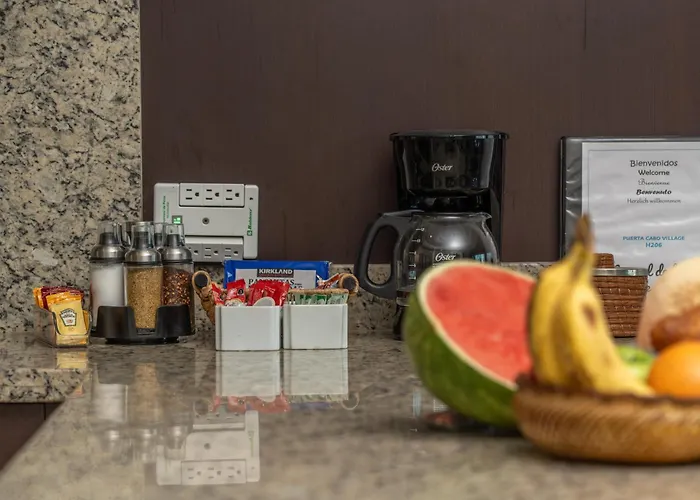 Condo Paraiso - Luxurious New Condo 300Mt From The Beach