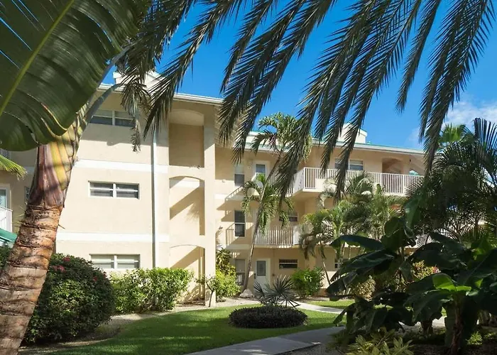Plantation Village #20 - 3Br Ocean View Condo On Seven Mile Beach