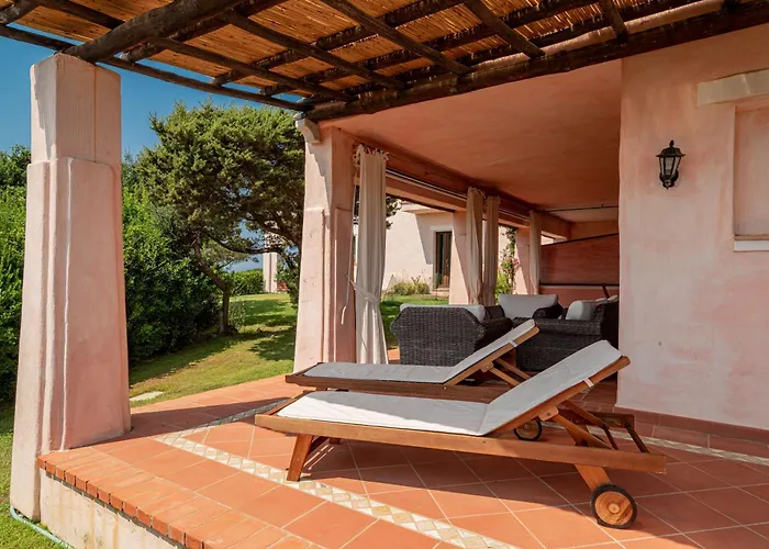 Cala del Faro - Giardino e accesso privato al mare