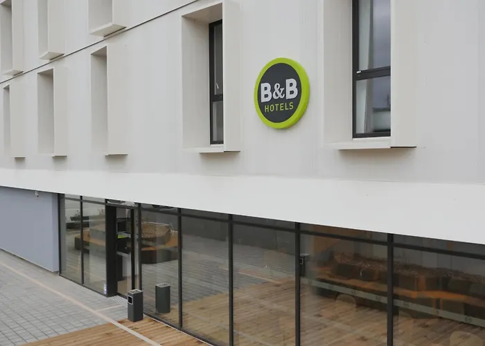 B&B HOTEL Carcassonne Rocadest La Cité