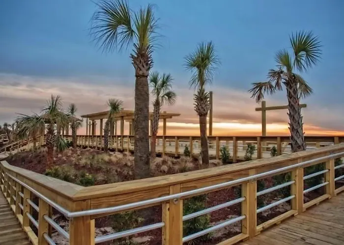 Seaside Hugs By Carolina Beach Realty
