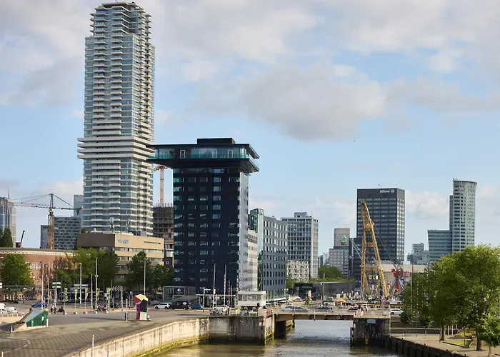 Hotel Doubletree By Hilton Rotterdam Centre