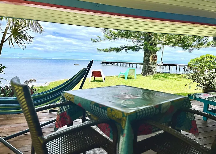 Linareva Moorea Beach Resort