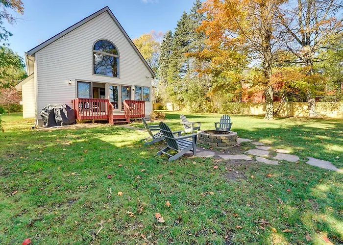 Lake Huron Vacation Rental W/ Private Beach!