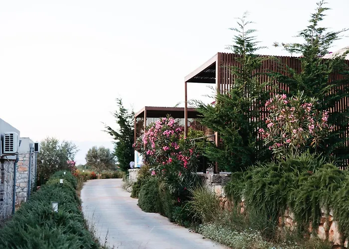 Arameras Resort