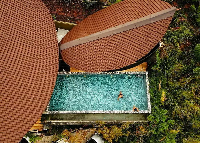 O2 Villas Ella