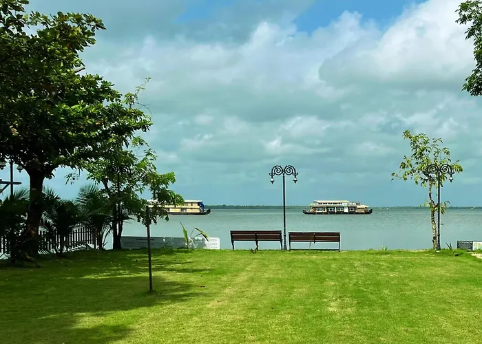 Shantitheeram Ayurveda Lakeside Retreat