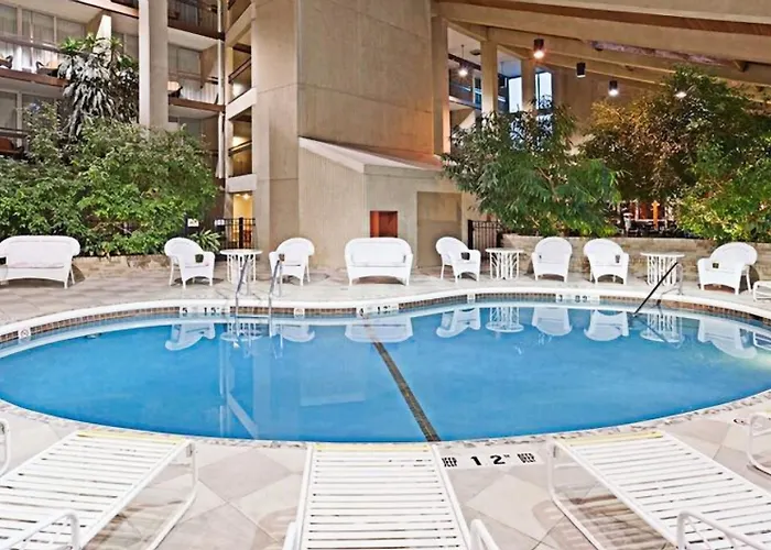 Days Inn By Wyndham Warren