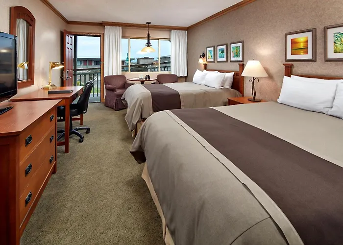 Cavalier Oceanfront Resort