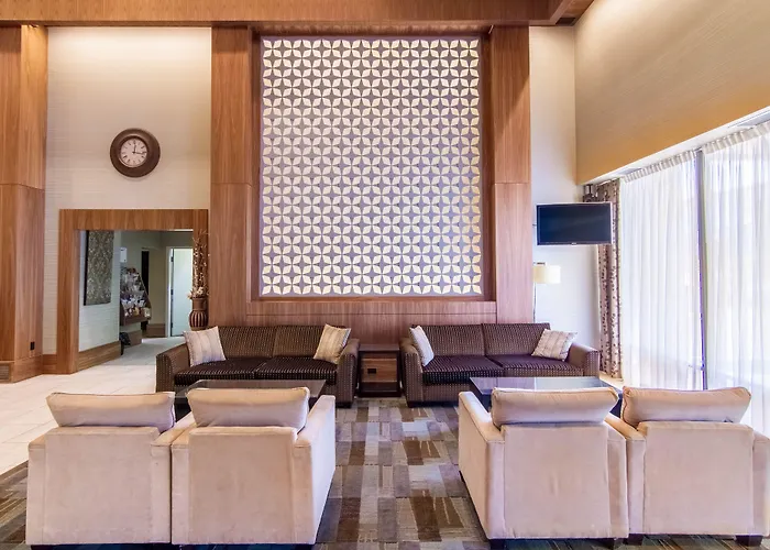 Coast Kamloops Hotel & Conference Centre