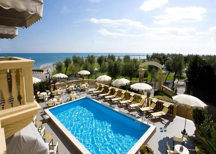 Hotel Vittoria