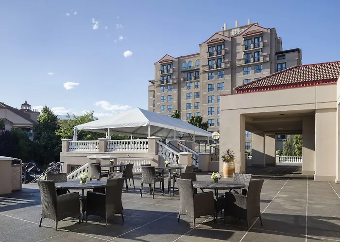 Delta Hotels By Marriott Grand Okanagan Resort