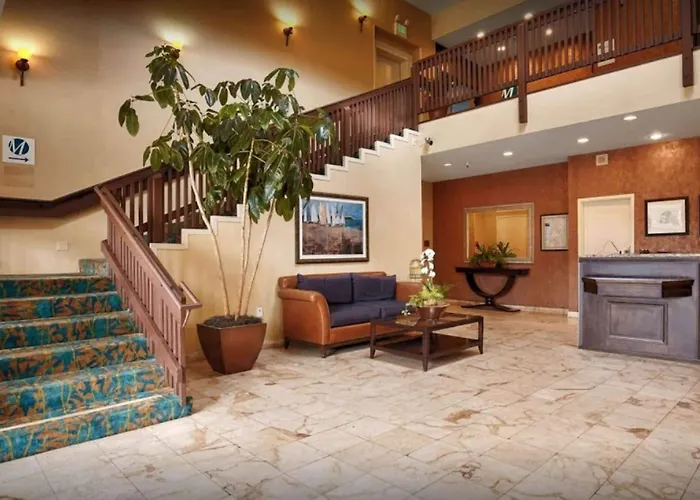 Pacifica Lighthouse Hotel Trademark Collection By Wyndham