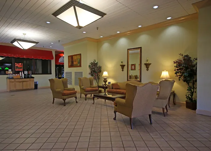 Ramada By Wyndham Wytheville