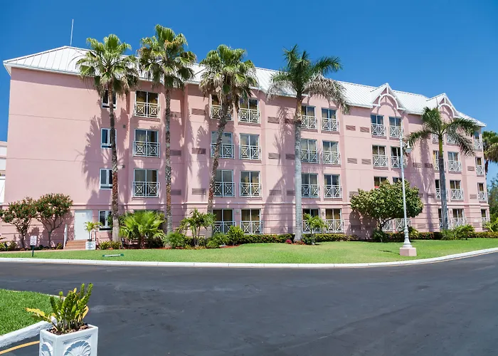 Comfort Suites Paradise Island