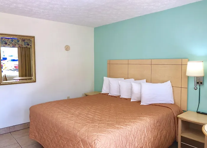 Dunes Inn & Suites - Tybee Island