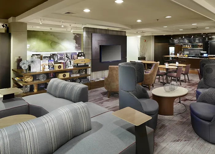 Courtyard By Marriott State College
