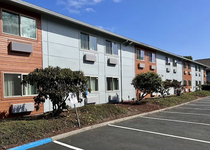 The Tillamook Inn