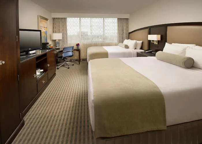 Skybridge Seattle Airport Hotel