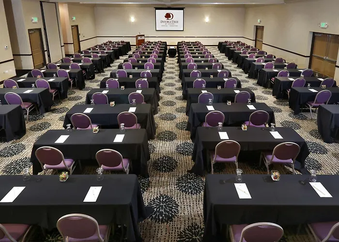 Doubletree By Hilton Hotel Denver - Thornton
