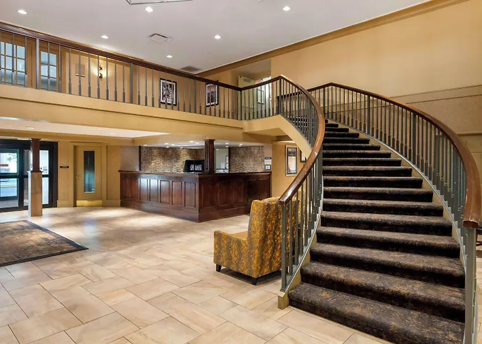 Best Western Plus Ramkota Hotel