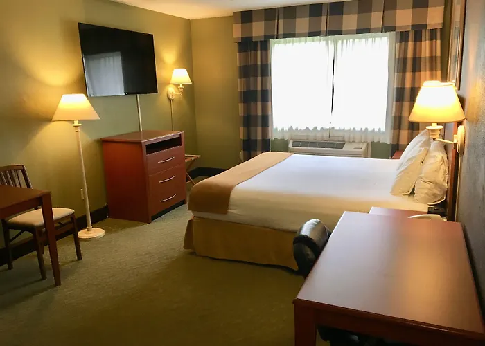 Guesthouse Inn & Suites Poulsbo