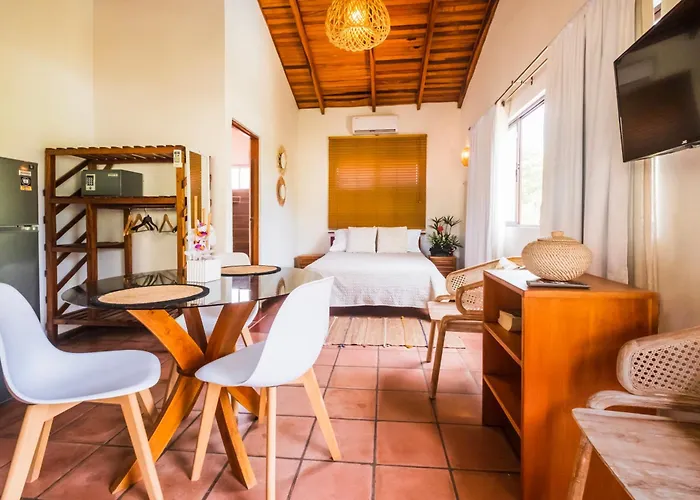 Ola Bonita Beachfront Apart Hotel
