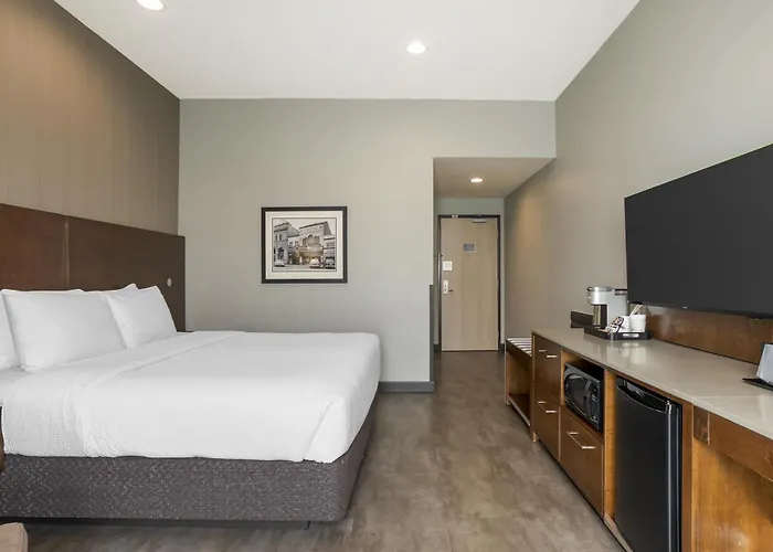 Best Western Plus East Side