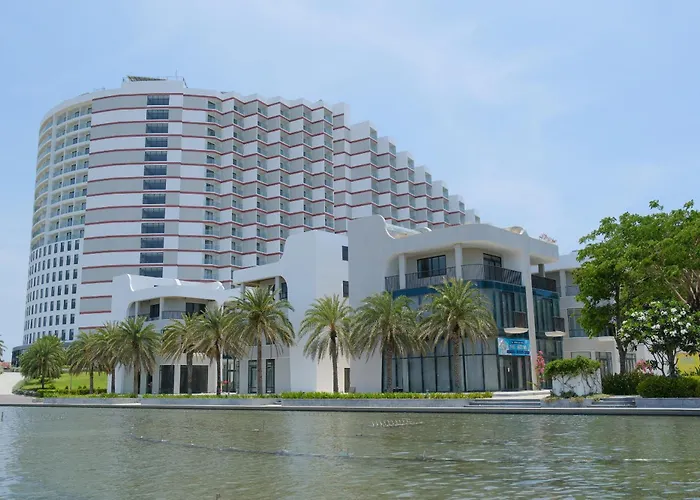 Modern Beach Apartment - Arena Resort Cam Ranh