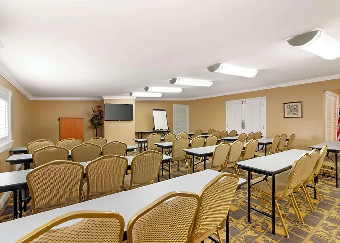 Best Western Plus Kingsland