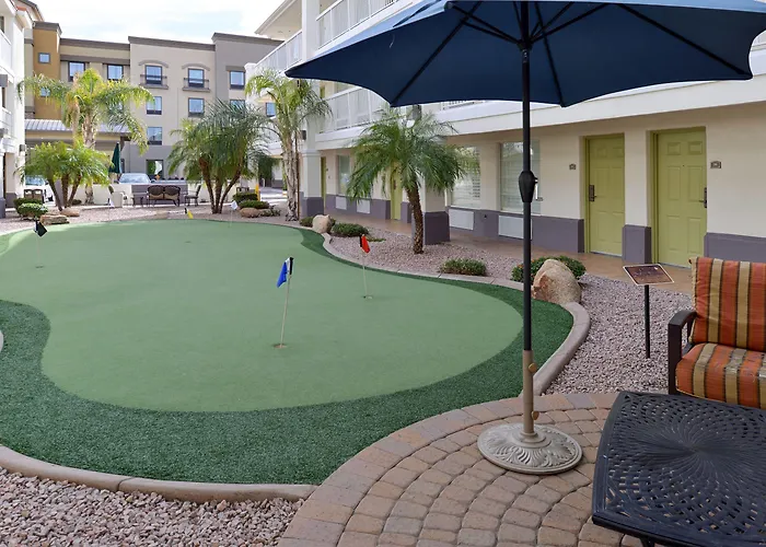 Howard Johnson By Wyndham Tempe University/Phoenix