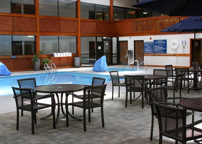 Barkers Island Inn Resort & Conference Center