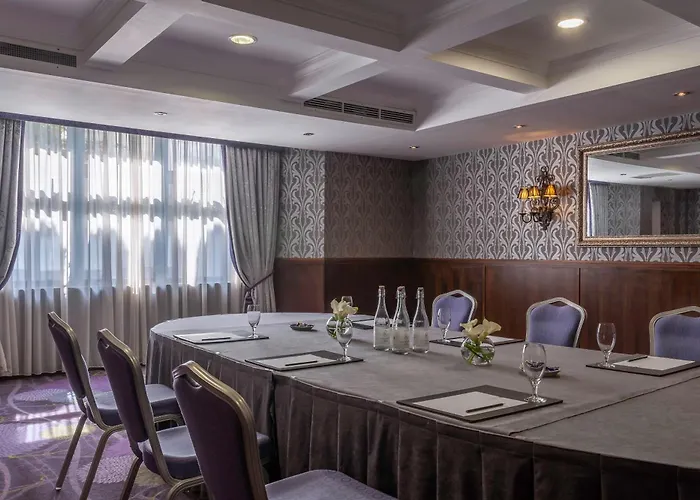Clontarf Castle Hotel